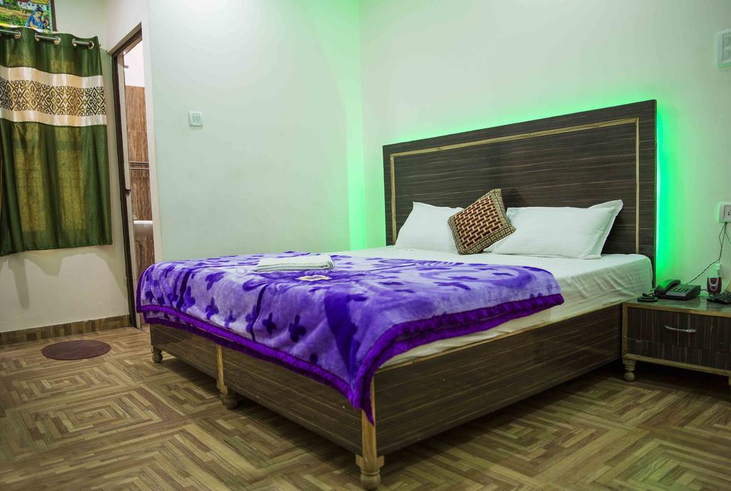 Assi River Guest House Варанасі Екстер'єр фото