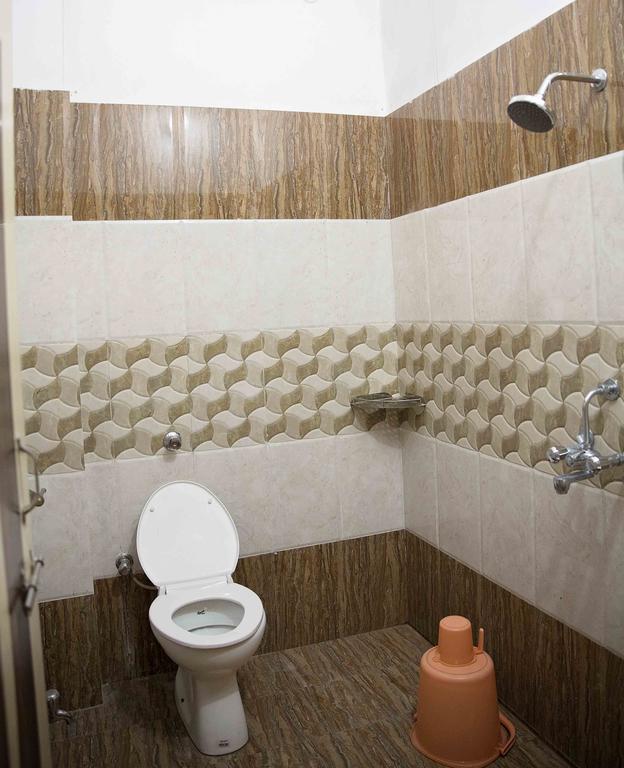 Assi River Guest House Варанасі Екстер'єр фото