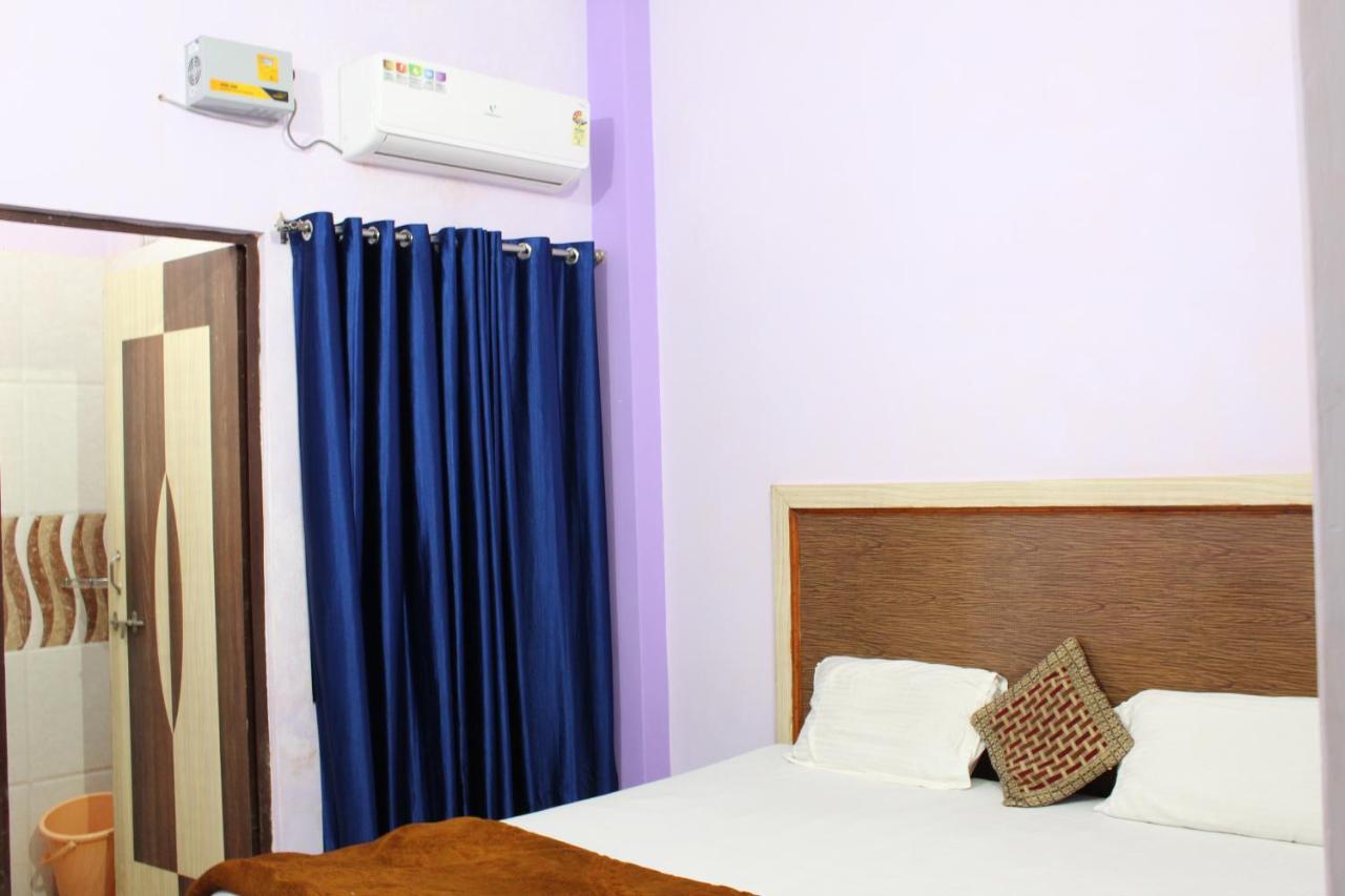 Assi River Guest House Варанасі Екстер'єр фото