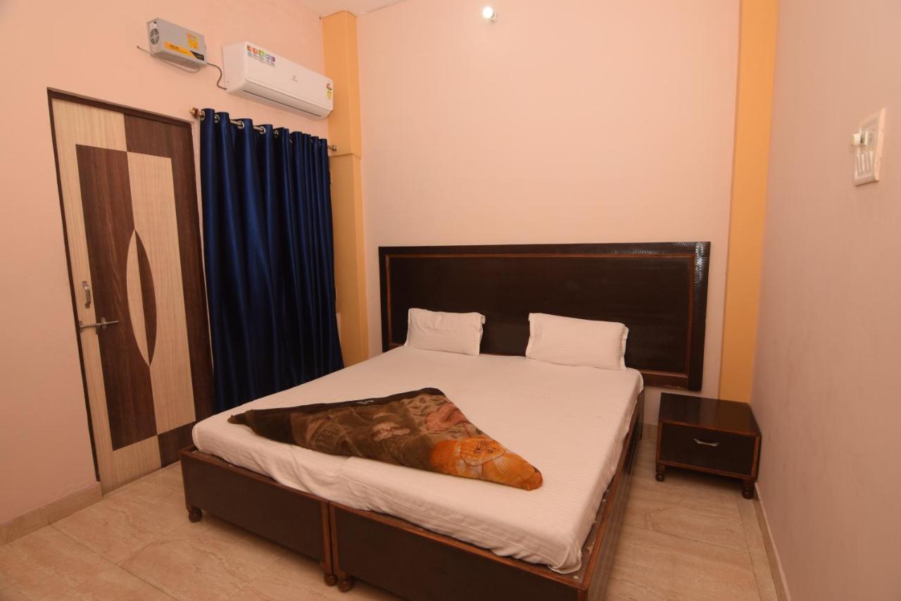 Assi River Guest House Варанасі Екстер'єр фото
