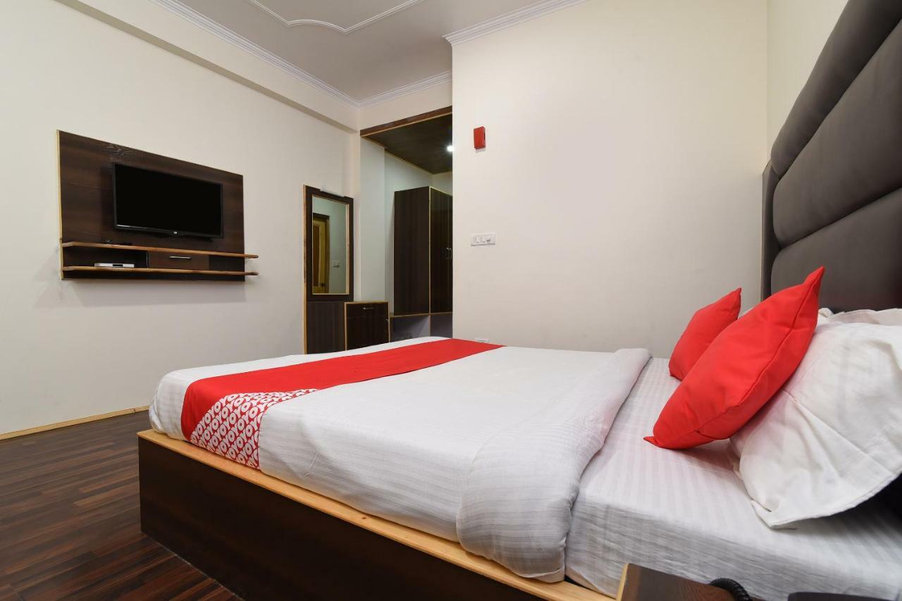 Assi River Guest House Варанасі Екстер'єр фото